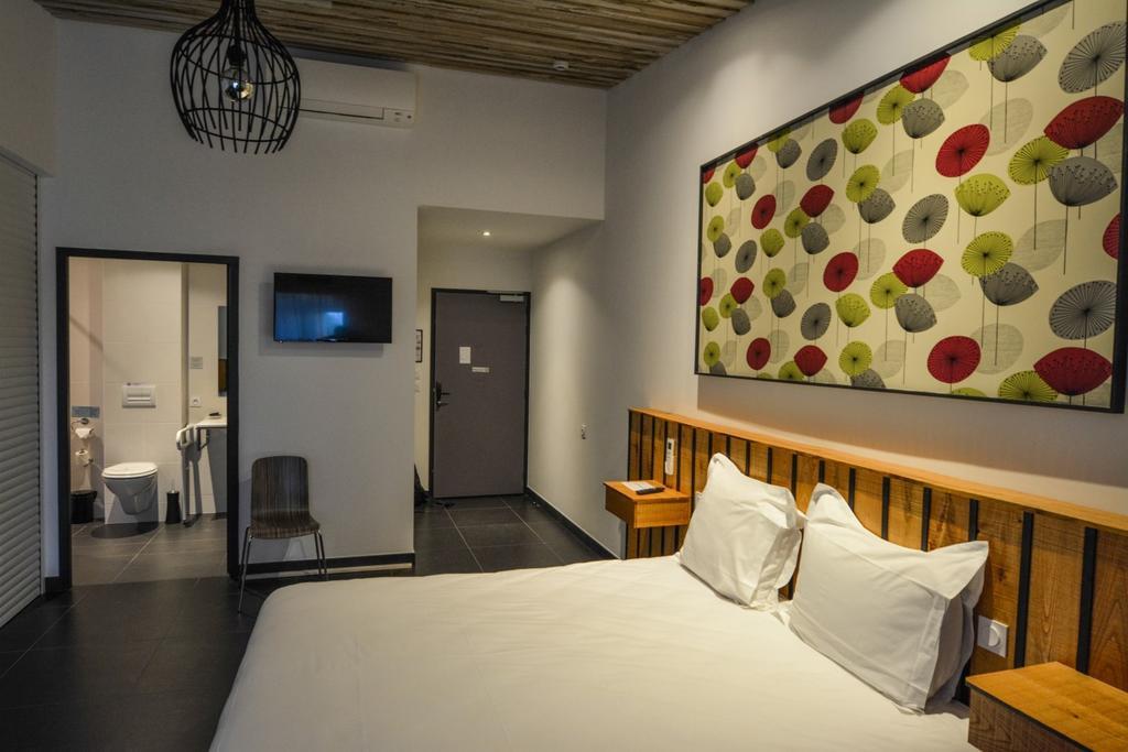 Cit'Hotel Le Relais Du Boisniard Chambretaud Zimmer foto